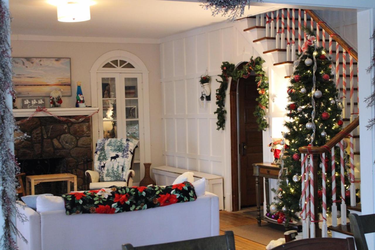 The Hillside B&B. Home W/ Breakfast Service! Wisconsin Dells Εξωτερικό φωτογραφία