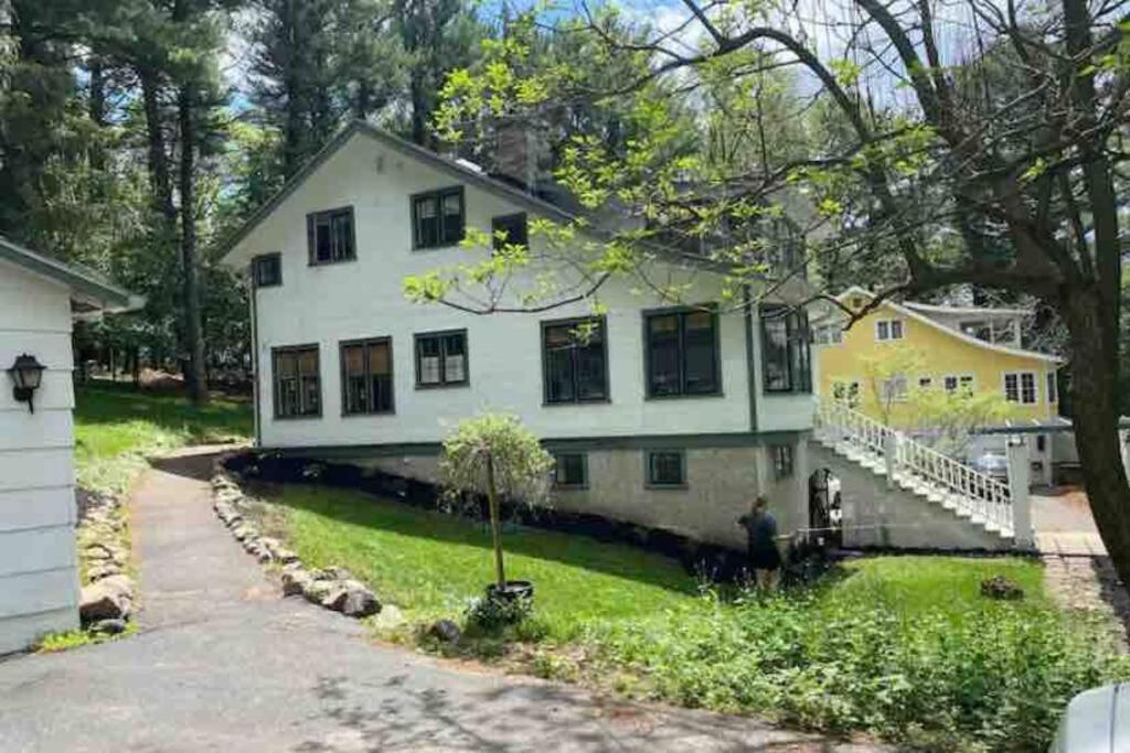 The Hillside B&B. Home W/ Breakfast Service! Wisconsin Dells Εξωτερικό φωτογραφία