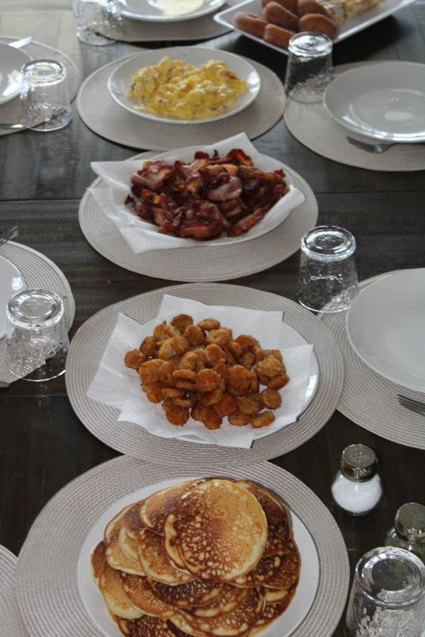 The Hillside B&B. Home W/ Breakfast Service! Wisconsin Dells Εξωτερικό φωτογραφία